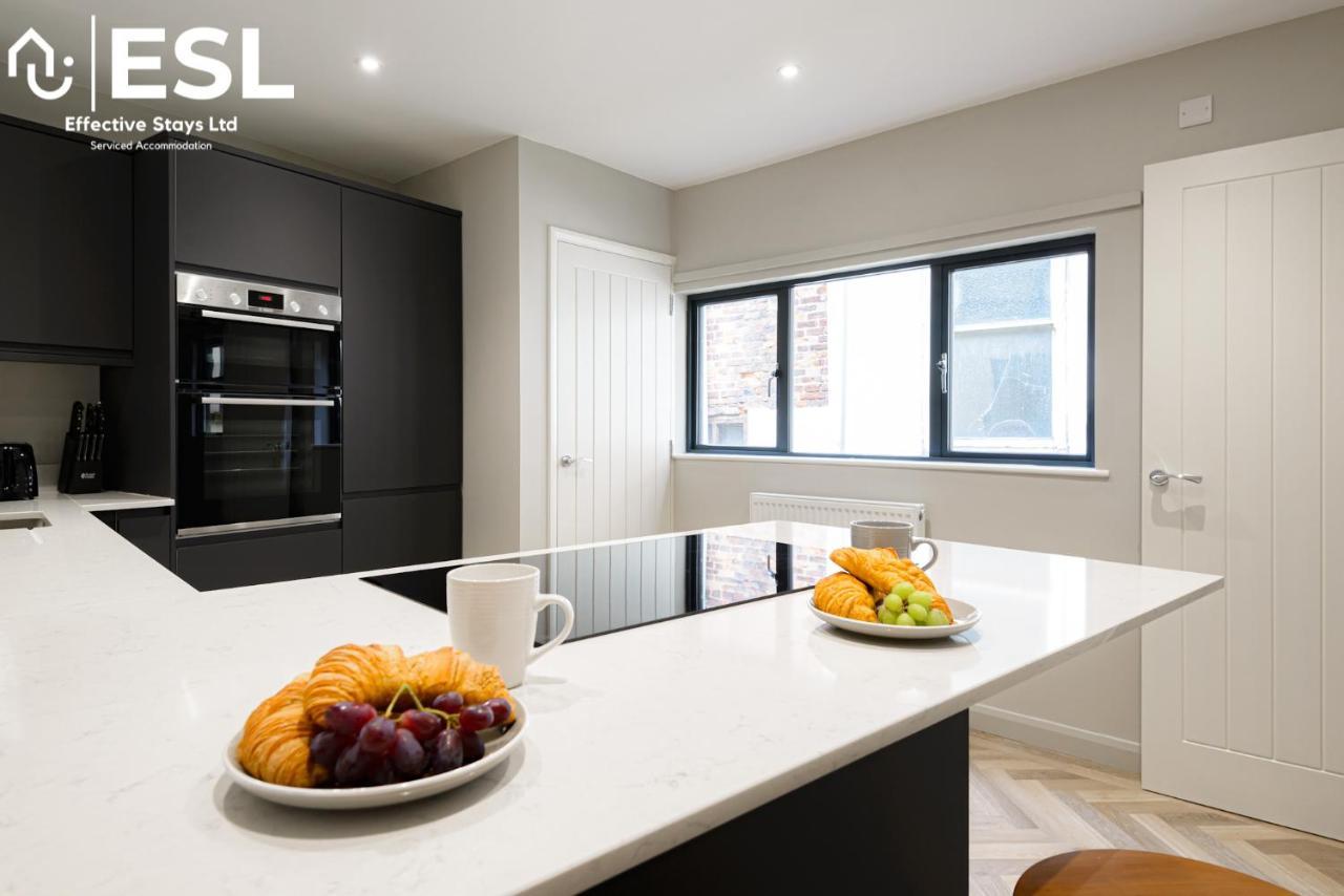 Comfy Modern 2 Bedroom Duplex Apartment With Sun Terrace Shrewsbury Esterno foto