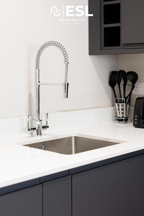Comfy Modern 2 Bedroom Duplex Apartment With Sun Terrace Shrewsbury Esterno foto